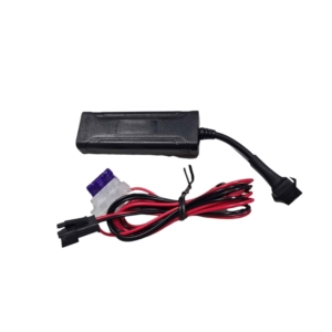 GPS-Tracker, der an die Batterie angeschlossen wird