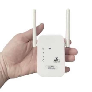 WLAN Signalverstärker mit versteckter Kamera