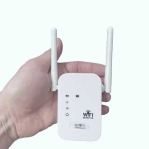 Signalverstärker mit versteckter Kamera